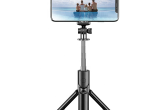 Broadcast Flexible wireless Remote Control selfie stick tripod Live Stand Horizontal Shot Vertical Shot Tripod Selfie Stick