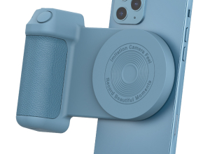 Magnetic Smart Phone Handheld holder holder Flexible Selfie Wireless Charger Bluetooth  Desktop Wireless charge